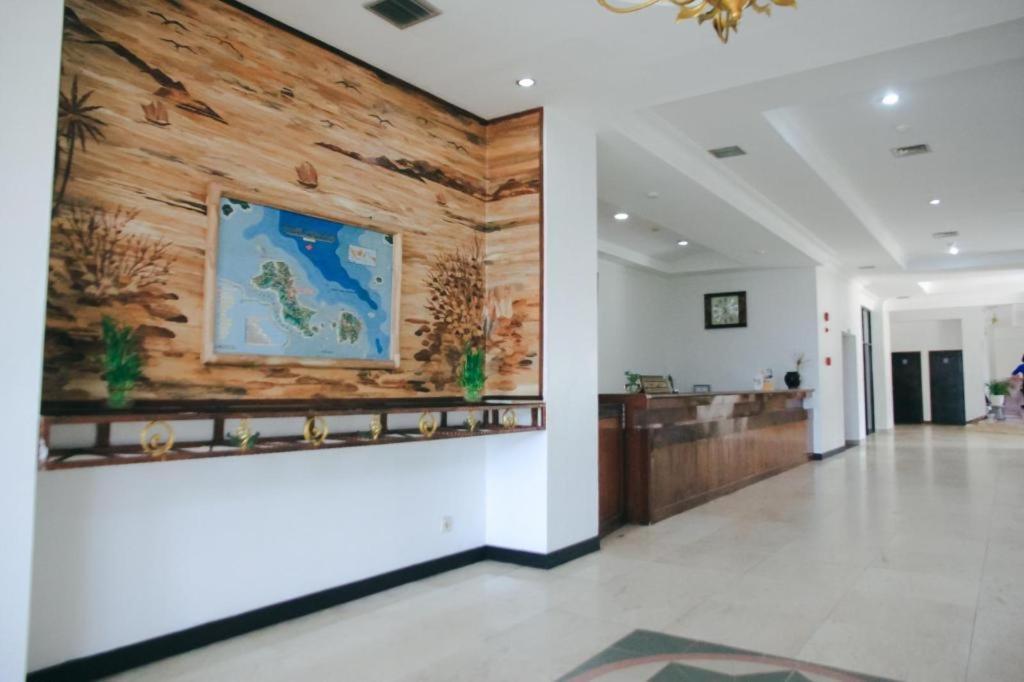 Pia Hotel Pangkalpinang Pangkalan Baru Eksteriør billede
